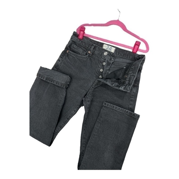 Free People Bren Boyfriend Jeans - Black Magic - Size 24 Button fly - Picture 14 of 15
